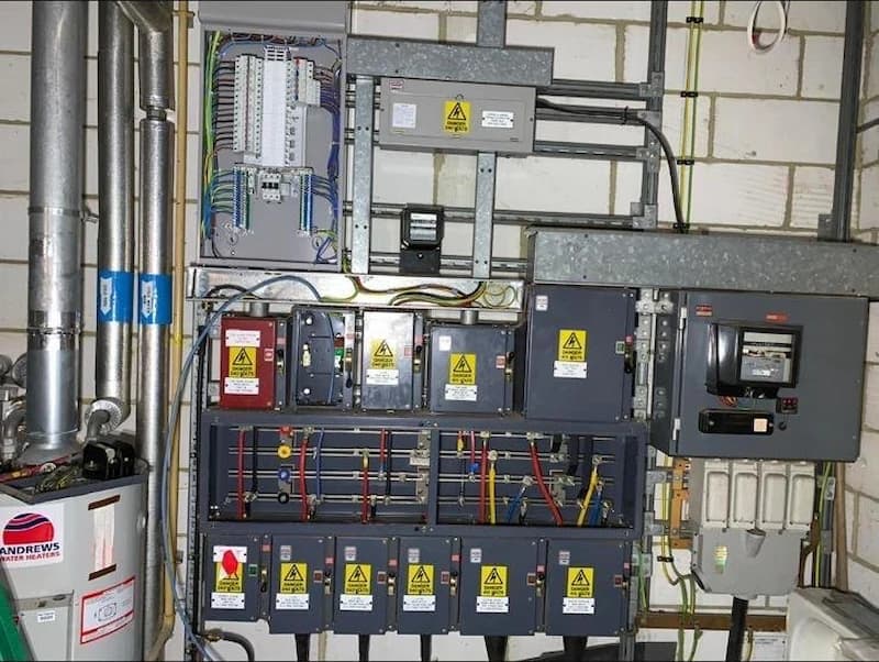 Heavy commercial switchgear by Cleary Electrical